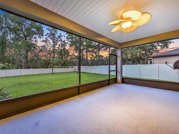 2nd image of 2206 Club Lake Dr