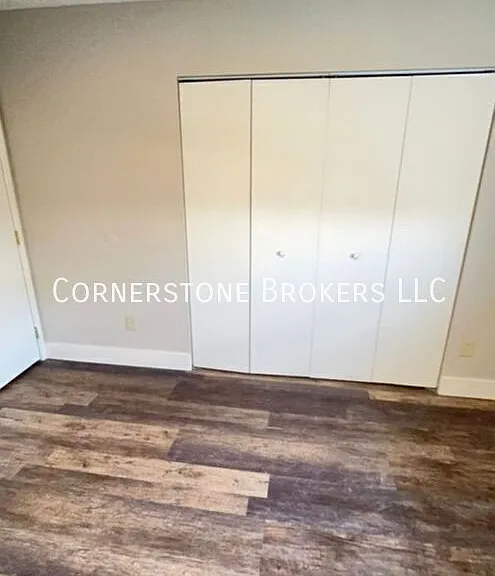 333 Custer Ave #12 — Photo 6