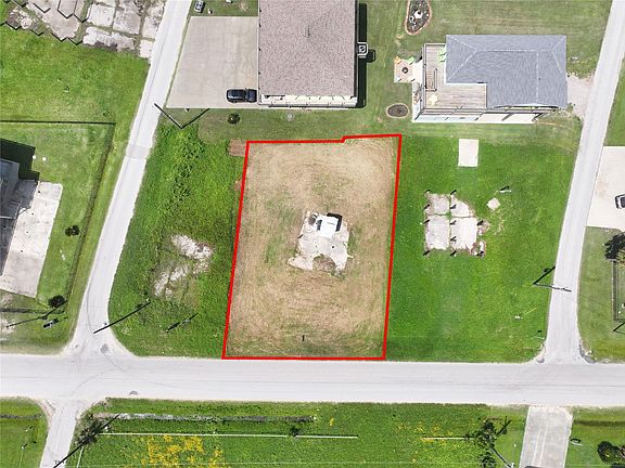 5th image of 865 S Crystal Beach Rd