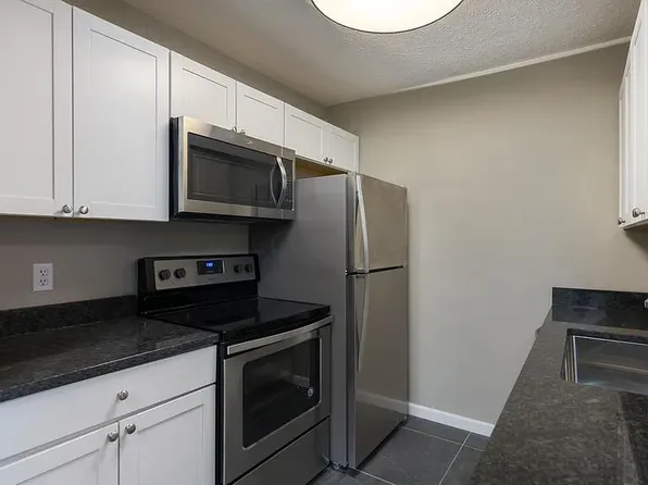 89 W 9th Ave, Columbus, OH 43201