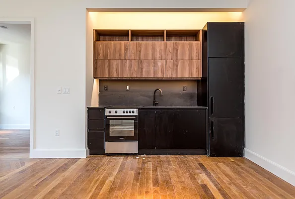 Rented by Nooklyn NYC LLC | media 190