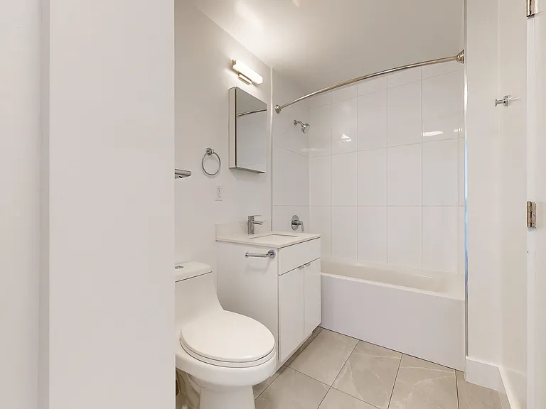 2110 Jackson St #401 — Photo 13
