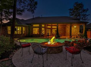 102 Monarch Park Dr, Montgomery, TX 77316