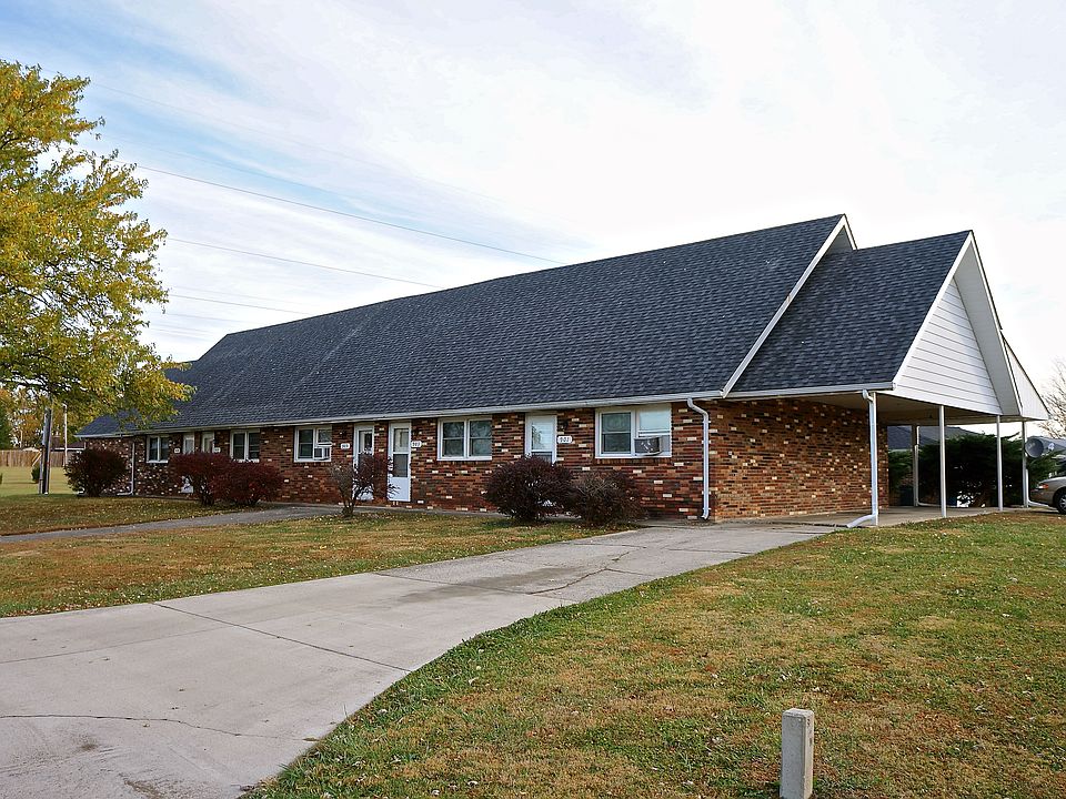 1st image of 901 Julie Dr