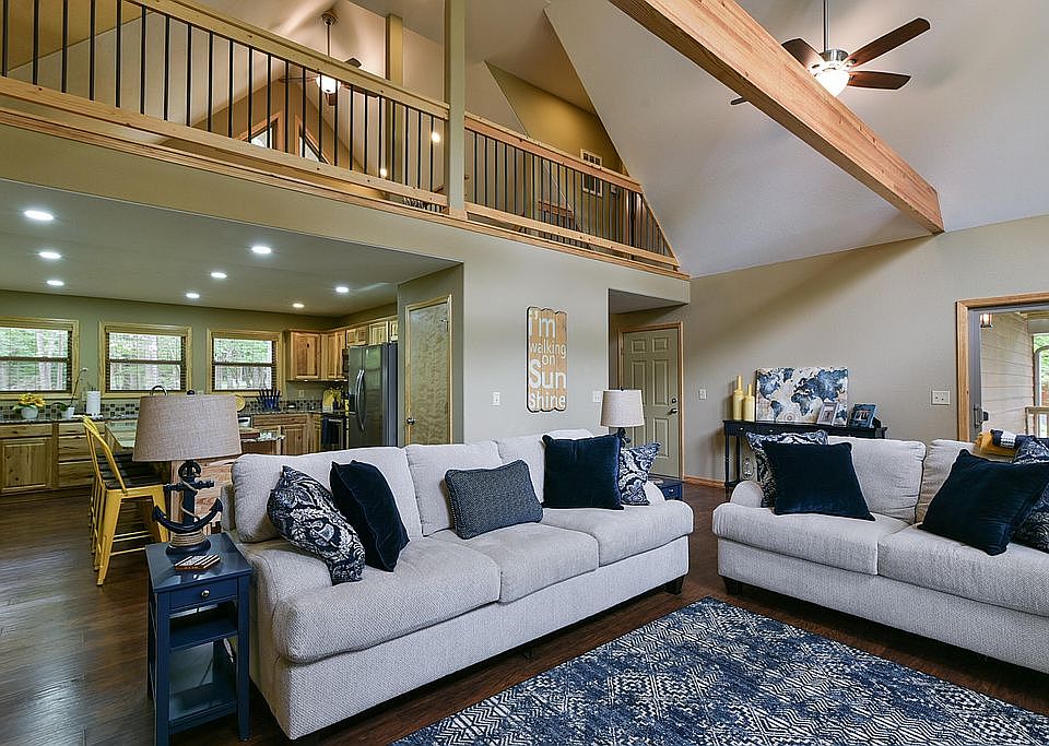 1st image of 18578 E Eagle Rock Dr