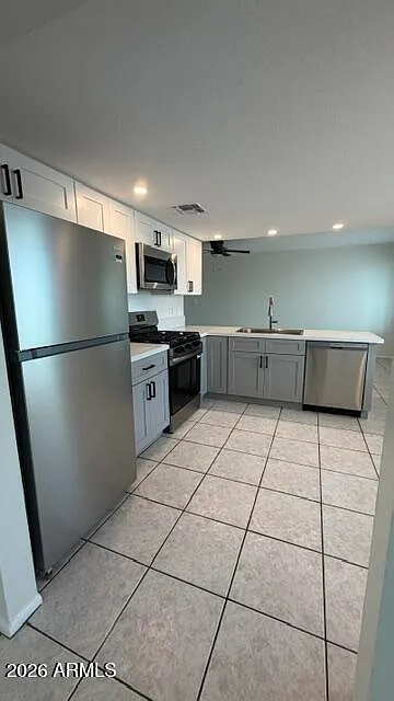 3 bed, 2.0 bath, 1272 sqft, $2,450 — Photo 3