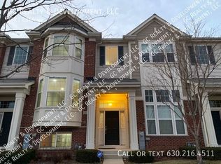 1636 Persimmon St, Hanover Park, IL 60133