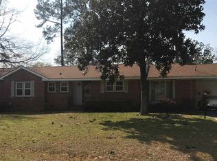 207 Springdale Dr, Warner Robins, GA 31088