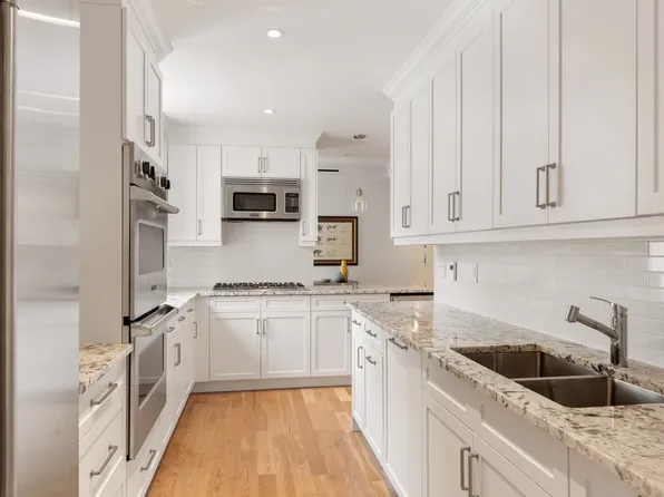 317 West 89th Street image 1 of 13