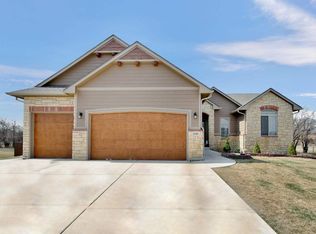 2245 S Tara Falls Ct, Wichita, KS 67207