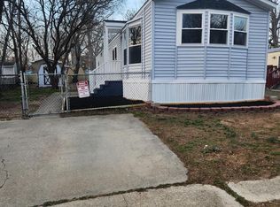 800 College Dr #69, Vineland, NJ 08360