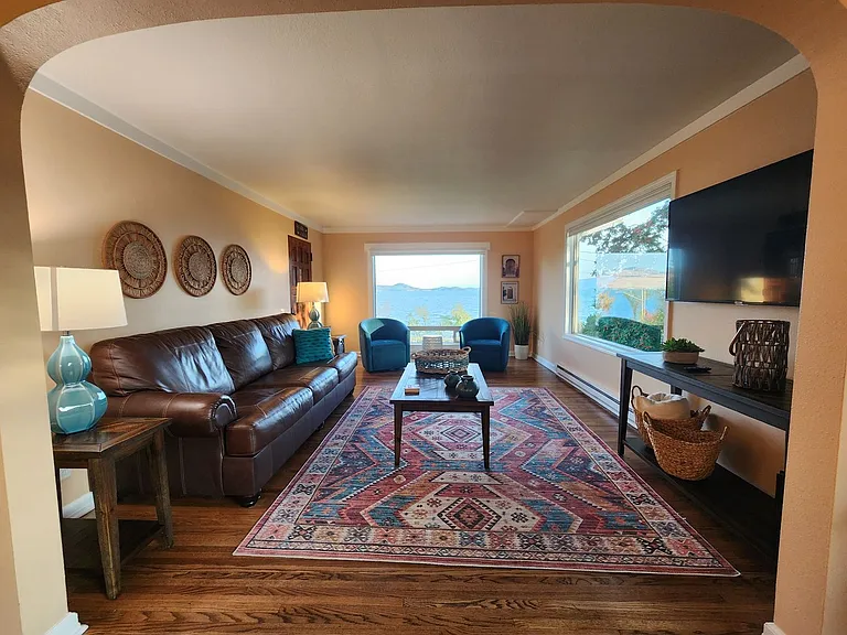 901 4th Ave E #2 — Photo 9