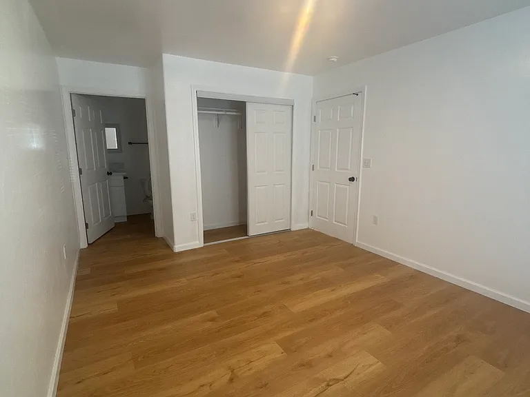 1415 Virginia St — Photo 7