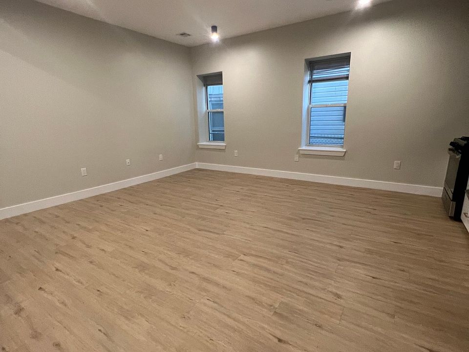 1st image of 501 William St #1D