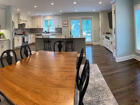 panoramic of dining/kitchen
