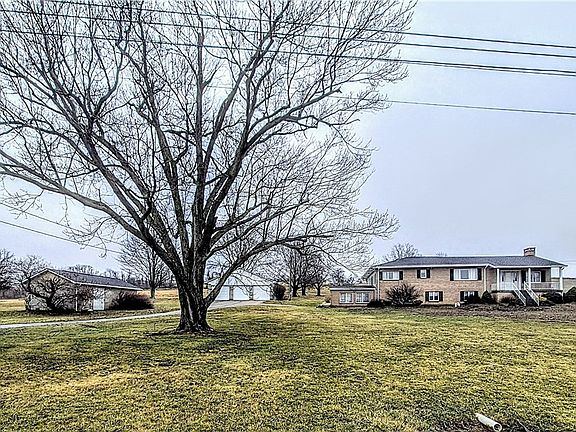 3rd image of 144 Neiderhiser Rd