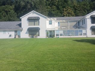 716 N 4th St, Fulton, IL 61252