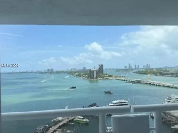 1717 N Bayshore Dr #A-1734, Miami, FL 33132