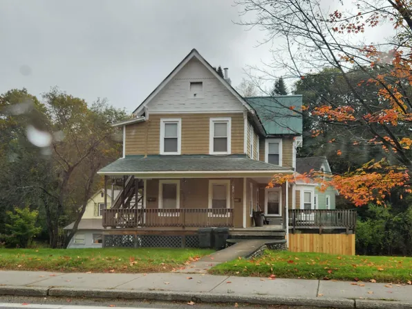 92 Bloomingdale Ave, Saranac Lake, NY 12983