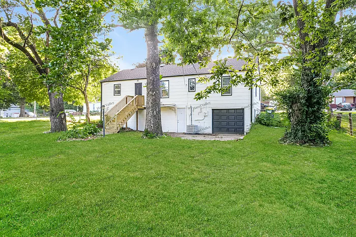 9500 Haskins St — Photo 11
