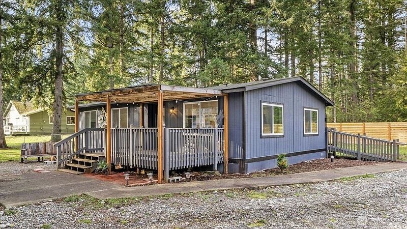 3rd image of 20609 SE 245th Place