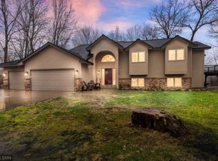 4541 200th Ln NW, Oak Grove, MN 55303