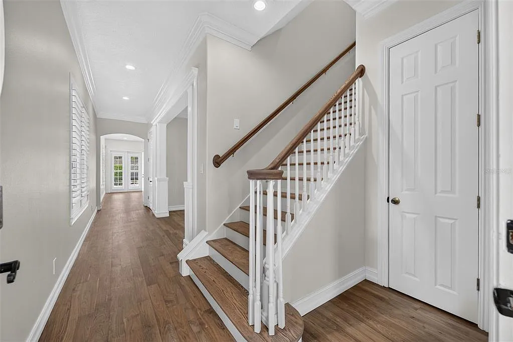 4 bed, 3.5 bath, 3184 sqft, $8,500 — Photo 4