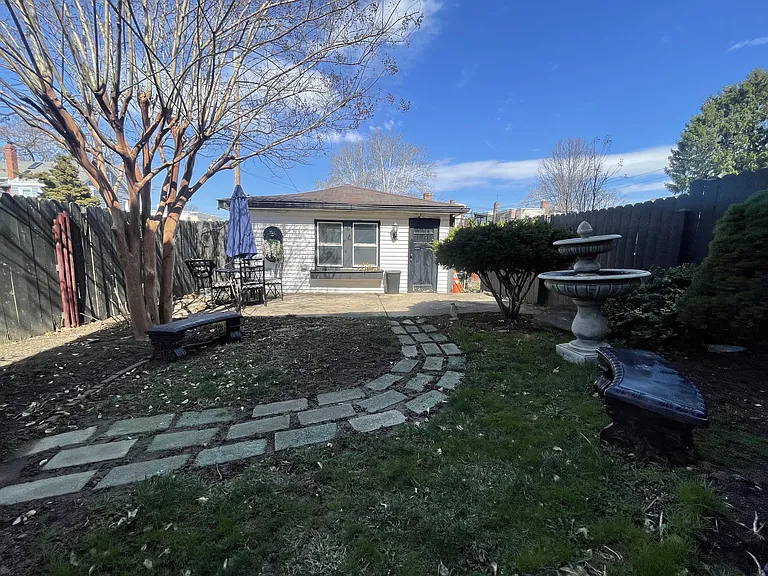 301 Friendship St — Photo 21