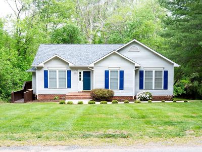 309 Jefferson Woods Dr, Forest, VA, 24551
