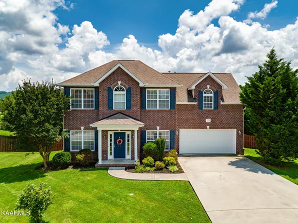 7524 Ashton Pointe Ln, Knoxville, TN 37931