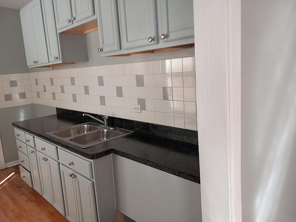 5th image of 7716-7718 S East End Ave