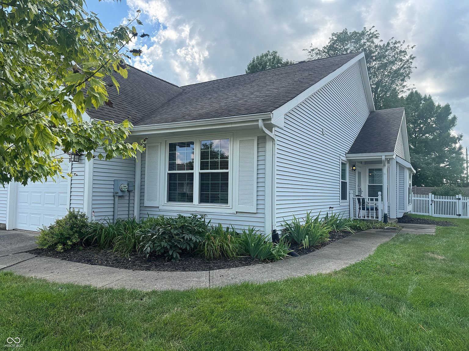 8988 Lisering Cir, Indianapolis, IN 46256 | Zillow
