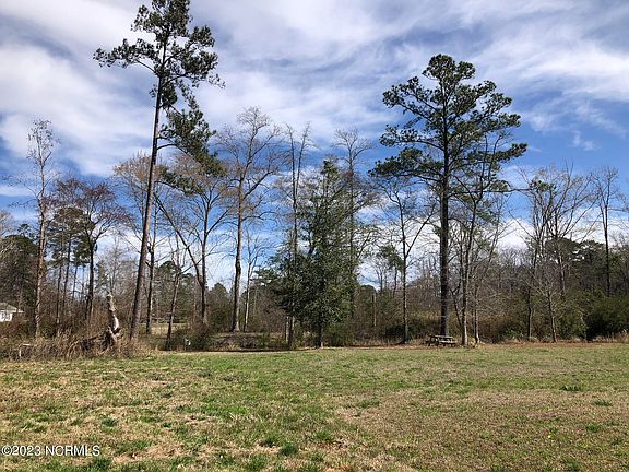 4th image of Lot 17 Winterberry Court LOT 17