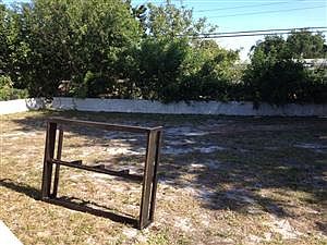 5th image of 913 NW 14th St