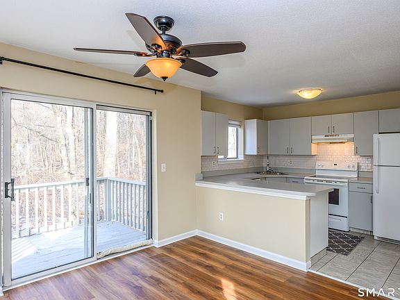 3rd image of 925 Oronoke Road #21A