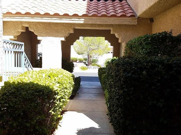 4th image of 5201 S Torrey Pines Dr Unit 1273