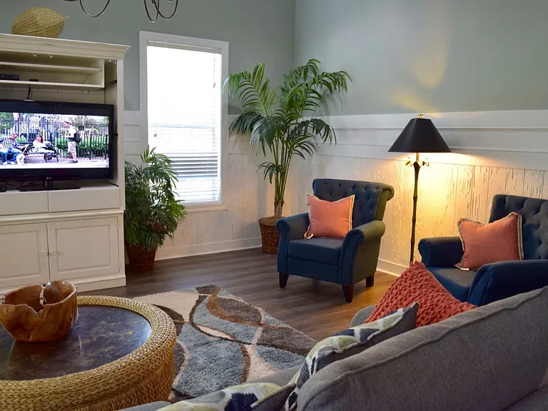 2801 Chancellorsville Dr #121 — Photo 5