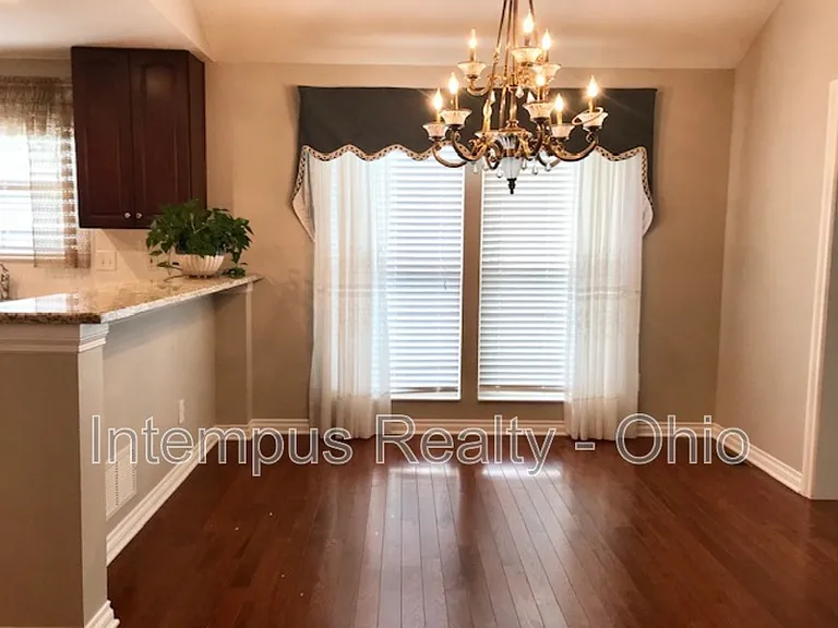 6346 Grassmere Dr — Photo 11