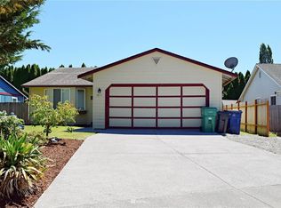 1011 Vera Ct, Mount Vernon, WA 98273