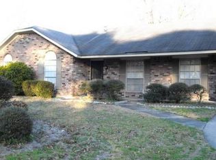 10604 Sugar Bush Rd, Savannah, GA 31406