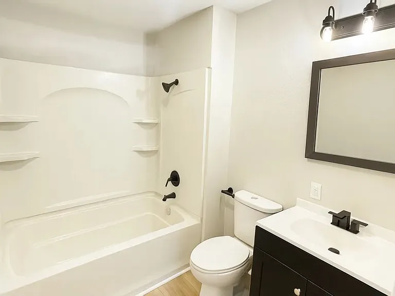 508 S New Madrid St — Photo 12