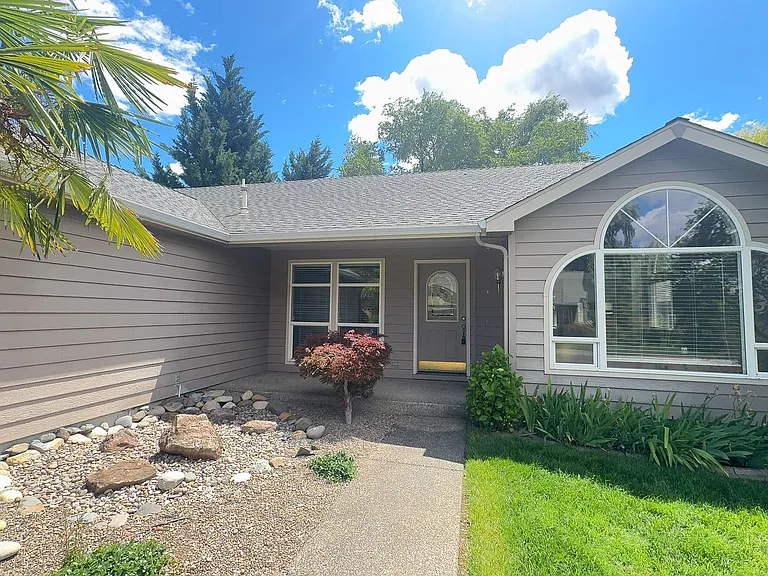 1652 Inverness Dr — Photo 20