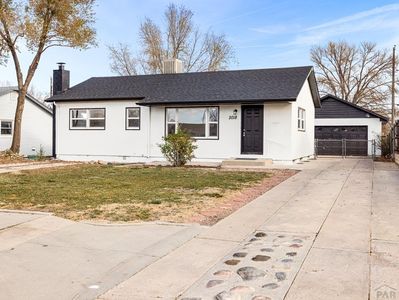 2018 Hollywood Dr, Pueblo, CO, 81005