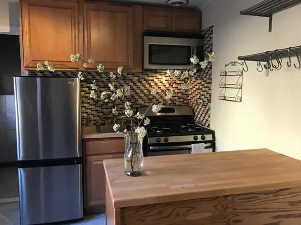 1803 Fleet St APT 2, Baltimore, MD 21231