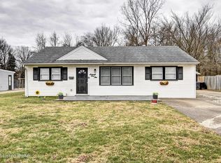 7110 Rainbow Dr, Louisville, KY 40272