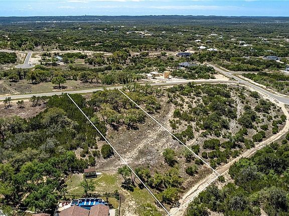 2nd image of 682 Butler Oaks
