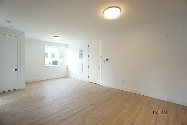 Rented by Rennit Inc. | media 3