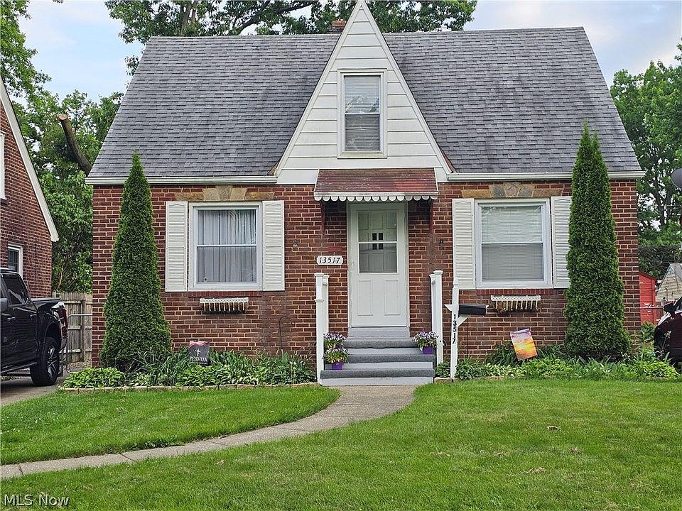 1st image of 13517 Clifford Ave
