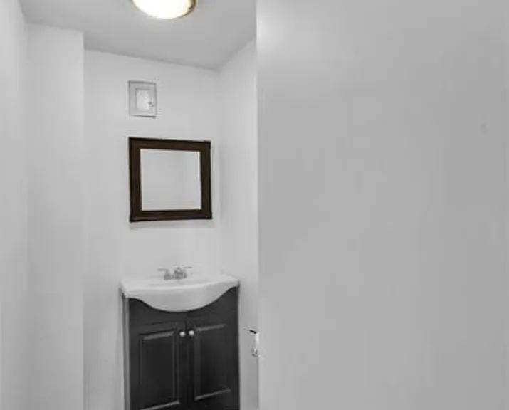 602 Middle St — Photo 26