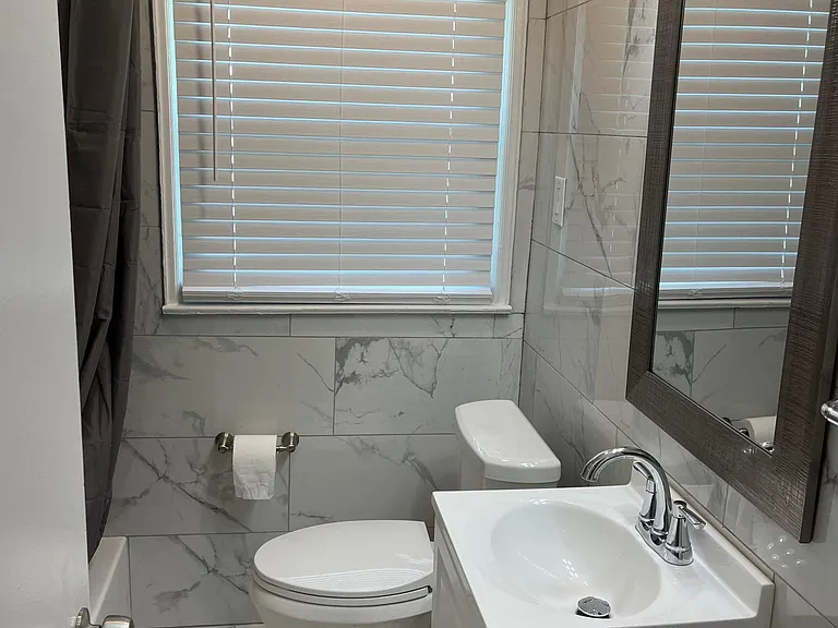 1812 Clifton Ave — Photo 20